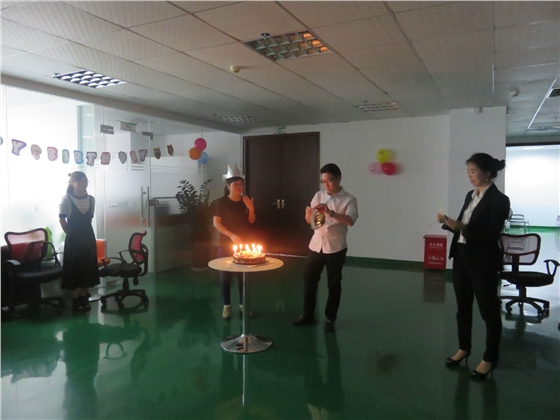 2018年高洁雅“趣味生日会”其乐融融